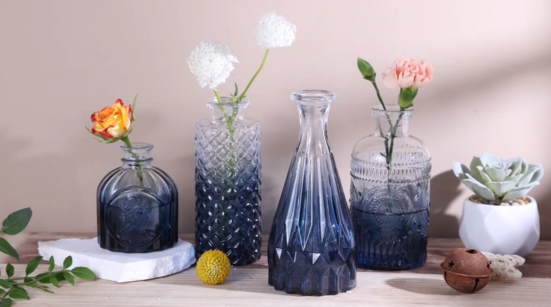 Amazon.com: TBWIND Glass Bud Vase Set of 5, Small Blue Flower